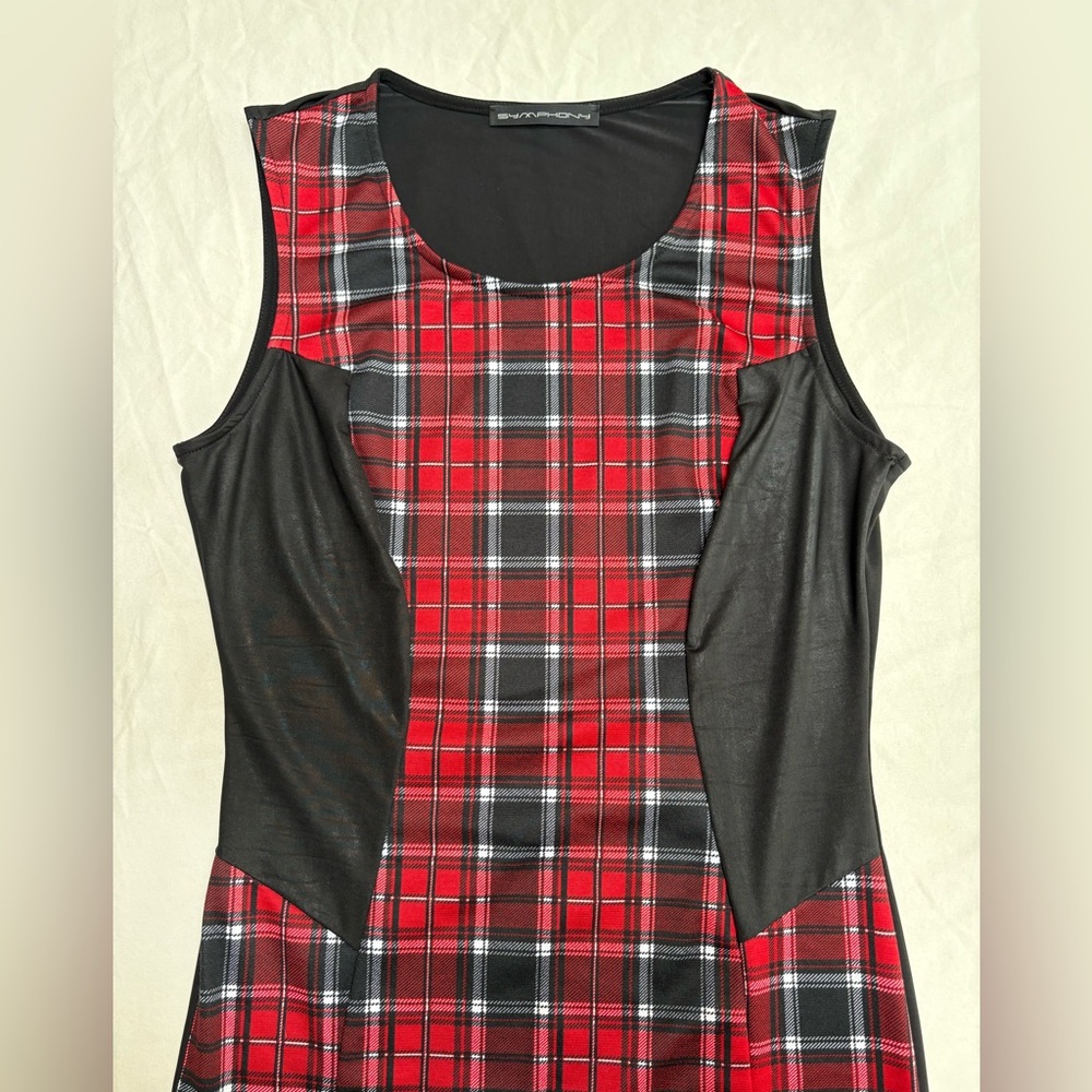 Symphony Tartan Red and Black Plaid Midi Dress - Picture 9 of 15